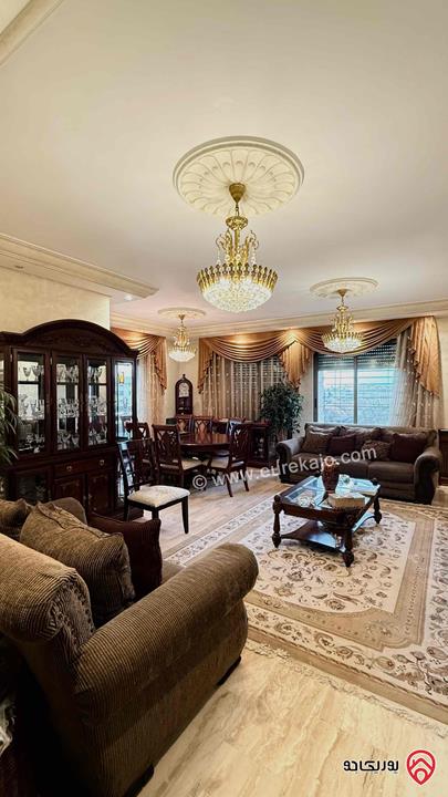 شقة مفروشة مساحة 210م طابق أول للبيع في عمان - الجبيهة