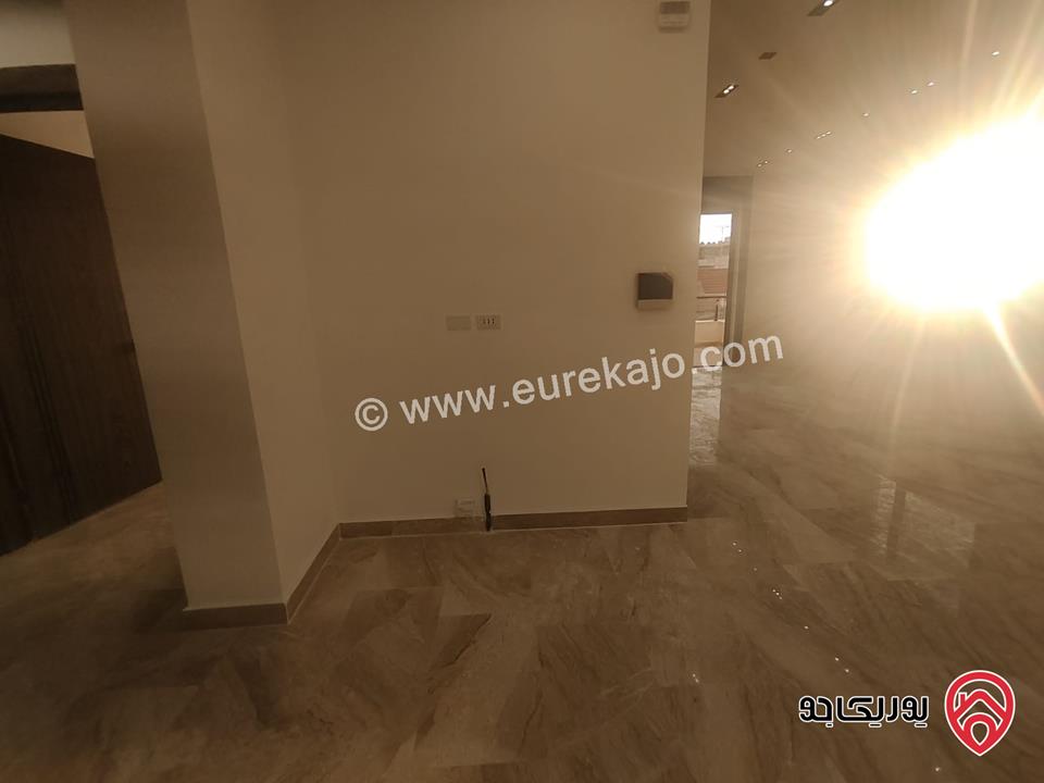 شقق مساحة 217م / 220م للبيع في عمان - ام اذينة الشمالي 