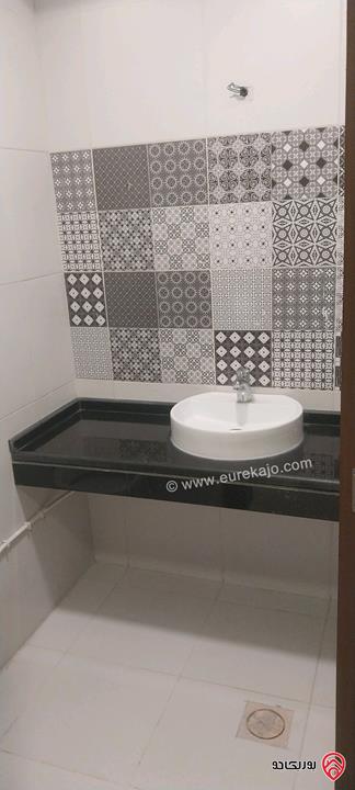 شقة طابق أول فني مساحة 150م للايجار في اربد - كومباوند الأمعري خلف الراهبات 