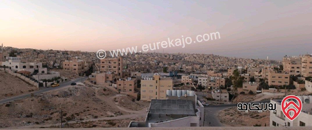 منزل مساحة 404م على أرض 753م للبيع في الزرقاء - حي الجندي 