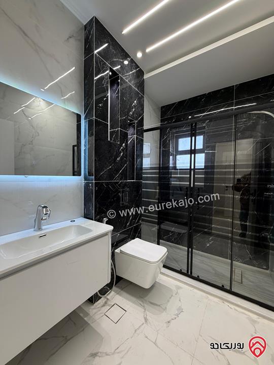 شقة طابق اول مساحة 185 متر سوبر ديلوكس للبيع في عمان - الجبيهة حي المنصور 