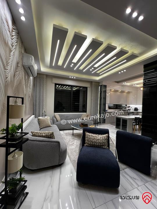 شقة طابق ثالث دوبلكس فاخرة مساحة 240م للبيع مفروشة في عمان - خلدا