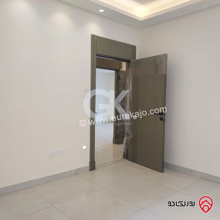 شقة مساحة 152م طابق أول للبيع في عمان - ام ذينة 