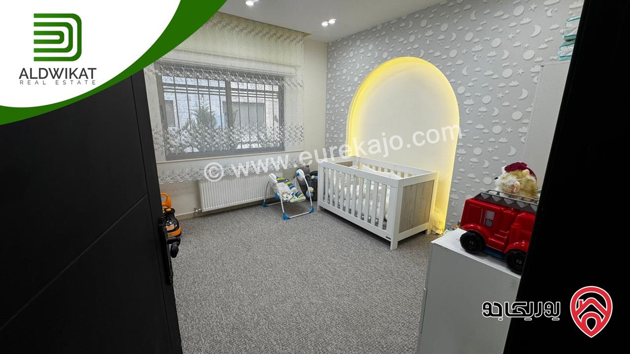 شقة أرضية للبيع في عمان - خلدا مساحة البناء 170م و مساحة الترس 20م موقع مميز