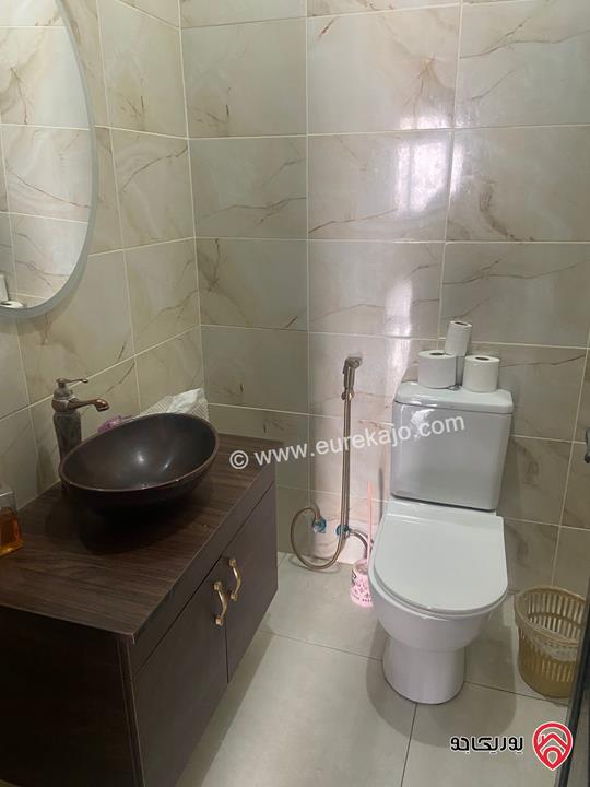 شقة طابق ثاني مساحة 200م للبيع في عمان - طبربور 