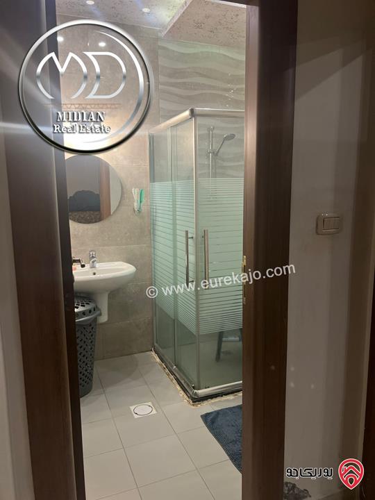 شقة للبيع في عمان - ضاحية النخيل مساحة 145م طابق ثاني تشطيبات وديكورات سوبر ديلوكس بسعر مميز جداً