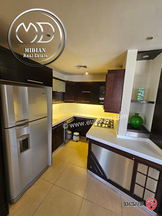 شقة مفروشة للايجار في عمان - عبدون مساحة 90م طابق ثاني تشطيبات و ديكورات فندقية فرش فاخر اطلالة جميلة