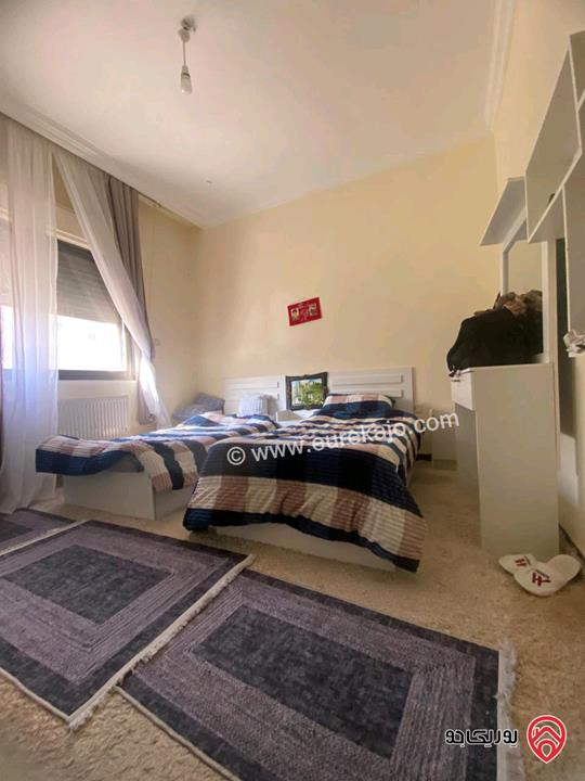 شقة طابق أرضي مساحة 130م للبيع في عمان - ام السماق