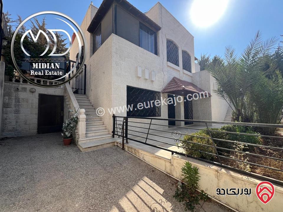 فيلا مستقلة فارغة مساحة 460م على أرض 800م للايجار في عمان - ام السماق قرب السيتي مول سوبر ديلوكس منطقة فلل هادئة بسعر مميز جداً