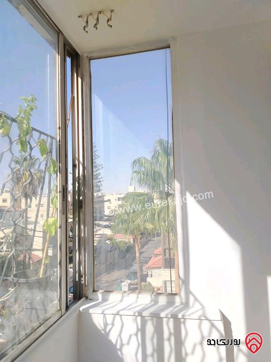 شقة طابق ثالث مساحة 177م للبيع في عمان - ام أذينة