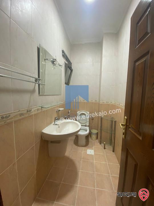 شقة مفروشة طابق ثاني 207م تشطيب سوبر ديلوكس للبيع في عمان - خلدا