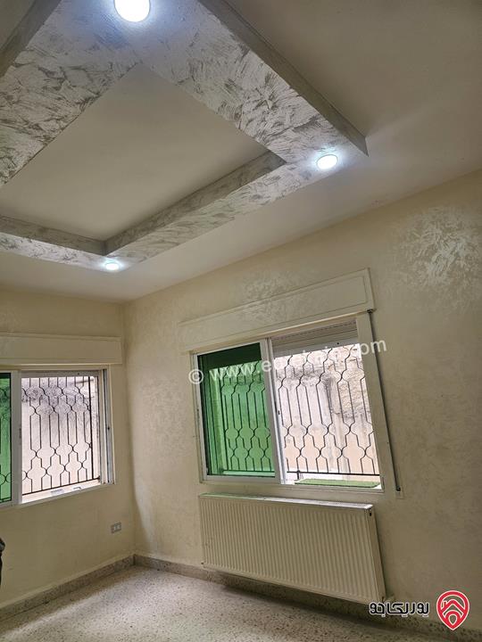 شقة فارغة طابق أول مساحة 170م للايجار من المالك مباشرة في عمان - خلدا 