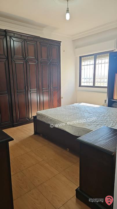 شقة مميزة طابق أرضي مساحة 143م مع مساحات خارجية للبيع في عمان - تلاع العلي