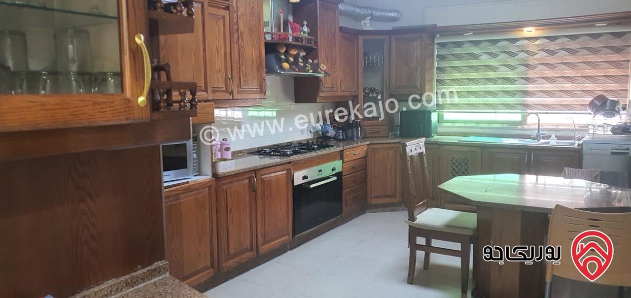 شقة 250م طابق ثاني للبيع في عمان - المدينة الرياضية 