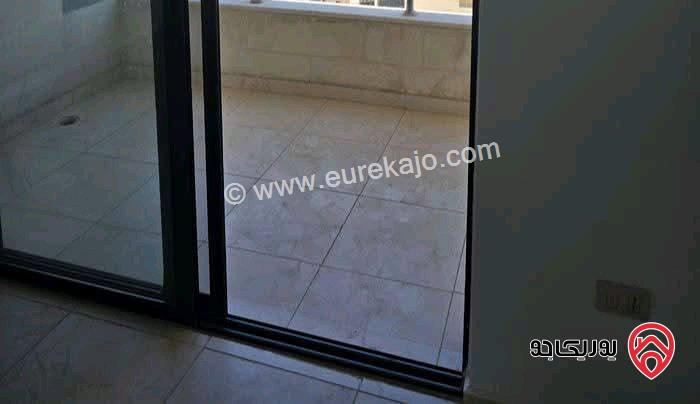 شقة فارغة أرضية مساحة 200م للايجار في عمان - دابواق 