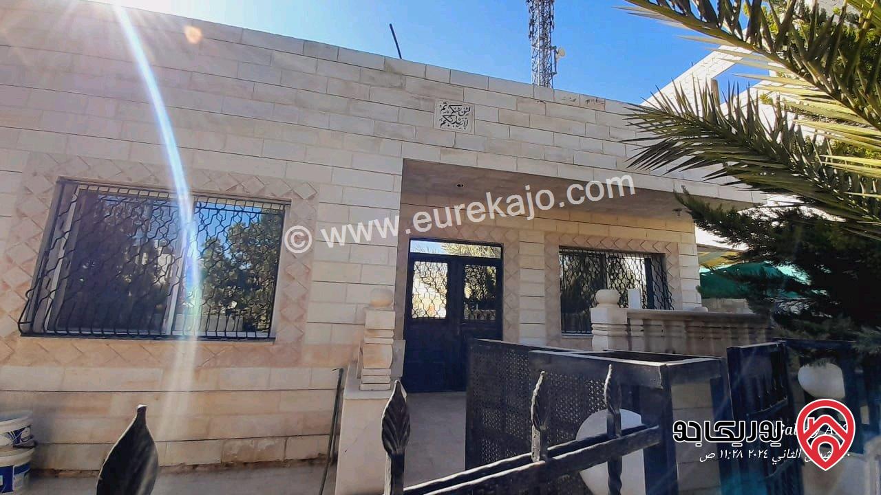 بيت مستقل مساحة 200م على أرض 375م للبيع في عمان - المستندة 