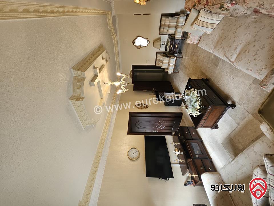 شقة مساحة 180م طابق ثاني للبيع في عمان - ام اذينة تشطيبات سوبر ديلوكس اطلالة على الابراج