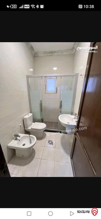 شقة طابق ارضي معلق مساحة 120م للبيع في عمان - الجيبهة حي الريان  