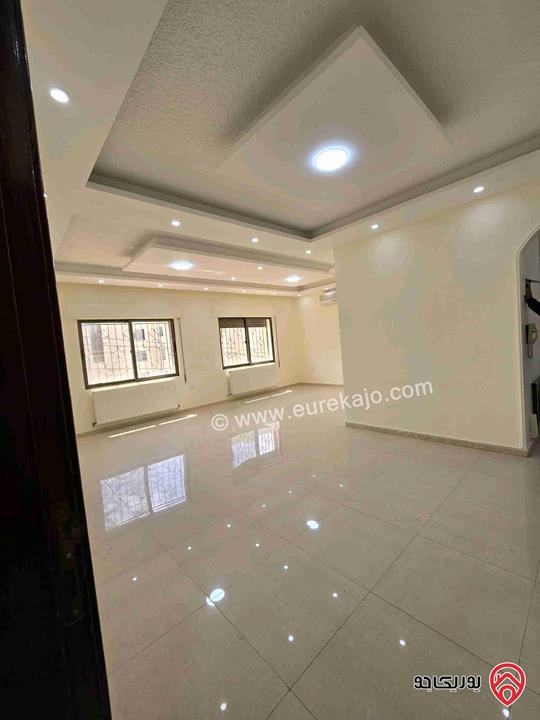 شقة للبيع في عمان - خلدا قرب الخدمات 178م طابق أول سوبر ديلوكس بسعر مميز 