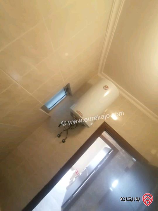 شقة مميزة طابق ثالث مساحة 92م للبيع في عمان - ابو نصير صحارى مول