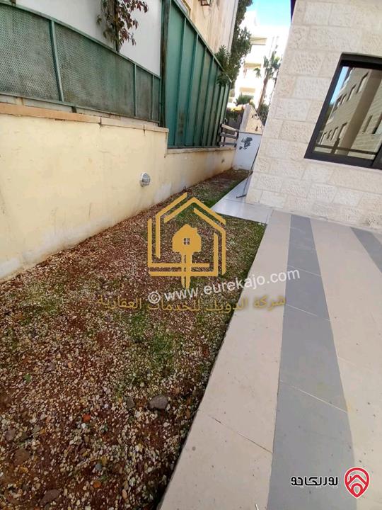 شقة سوبر ديلوكس طابق ارضي مساحة 140م مع ترس 100م للإيجار في عمان - السابع 