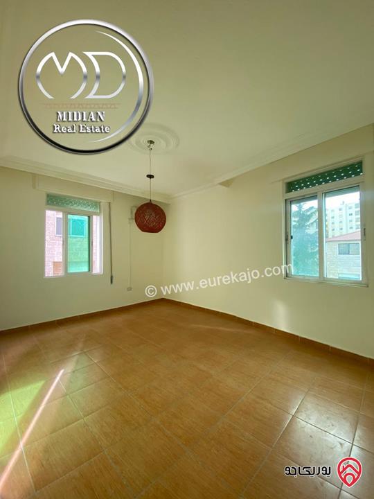 شقة استثمارية مميزة للبيع في عمان - تلاع العلي مساحة 80م طابق ثالث اطلالة جميلة بسعر مغري جداً