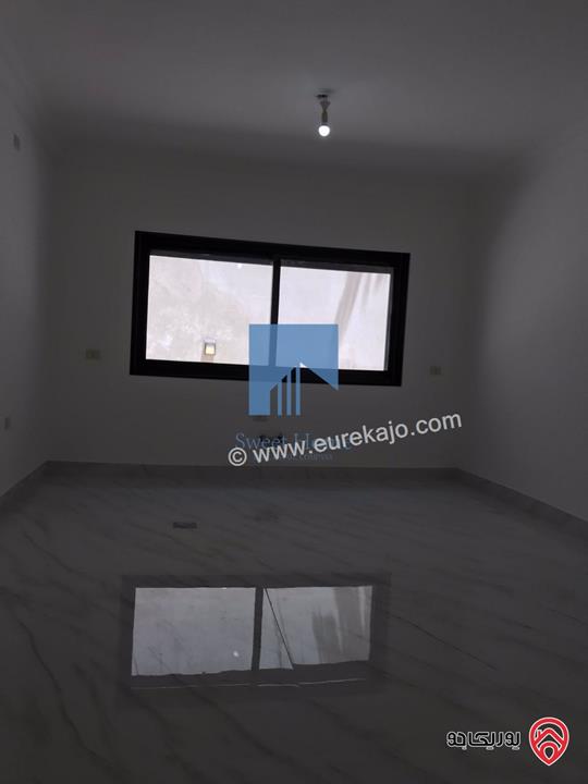 شقة فاخرة للبيع في عمان - خلدا قرب المدارس الإنجليزية 280م مع حديقة وترسات 320م لم تسكن