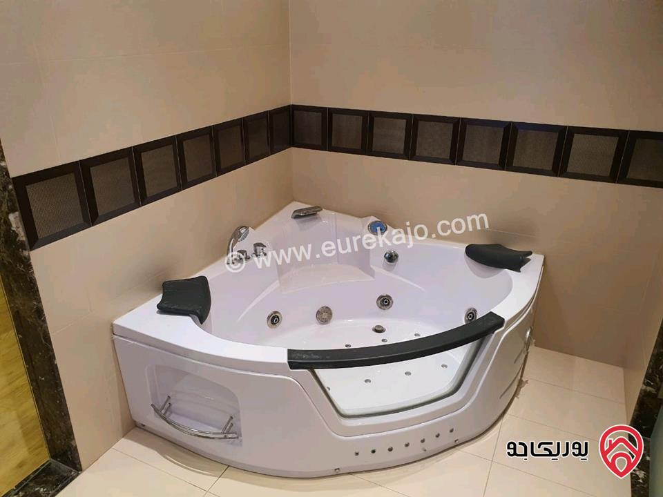 شقة فخمة مميزة طابقية مساحة 320م للايجار في عمان - خلدا