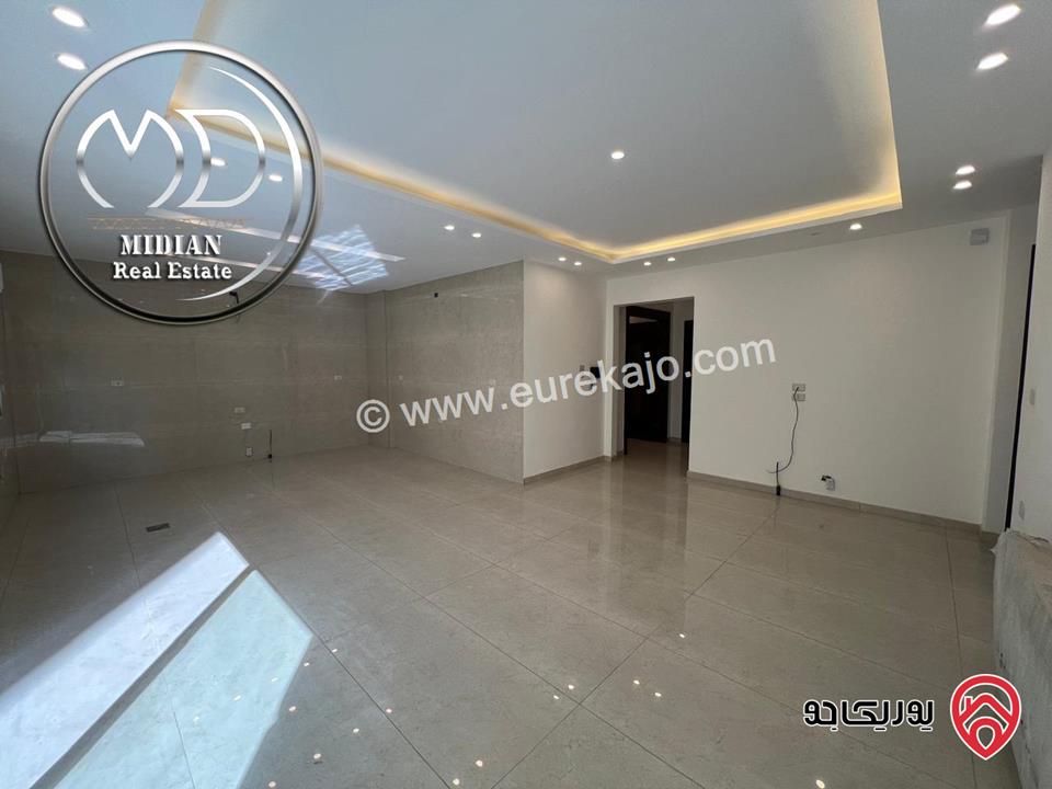 شقق شبه ارضي جديدة للبيع في عمان - الظهير مساحات 165م & 190م مع تراسات تشطيبات ديكورات فاخرة بأسعار مميزة جداً . 