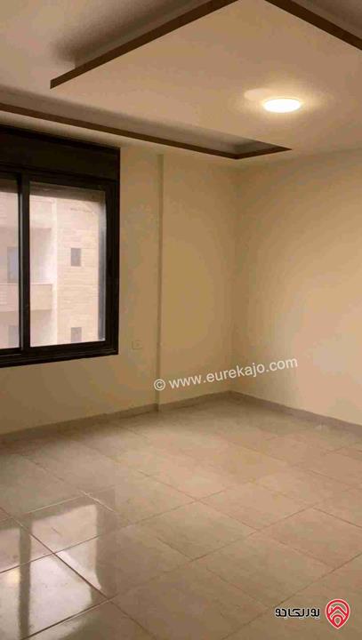 شقة ارضية طابقية مساحة 148م للبيع في الزرقاء - المدينة المنورة