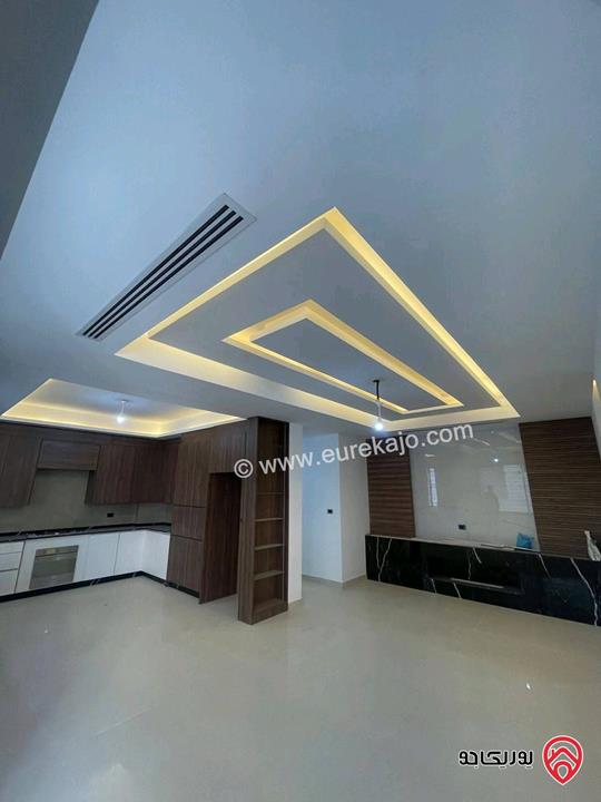 شقة شبه ارضية مساحة 230م للإيجار سوبر ديلوكس في عمان - حي الصحابة 