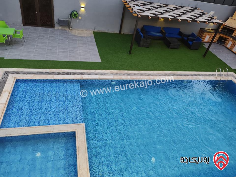 شاليه طابقين مساحة ارض 507م مساحة البناء 200م للبيع في البحر الميت - من اراضي الشونة الجنوبية غور الرامة