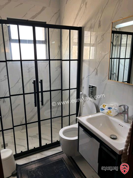 شقة طابق أول مساحة 150م للبيع في اربد - الحصن