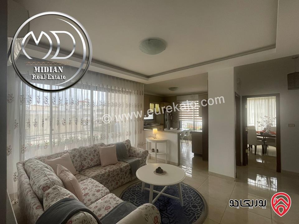 شقة مفروشة فاخرة للايجار في عمان - الجندويل مساحة 170م طابق ثالث تشطيبات وديكورات سوبر ديلوكس بسعر مميز