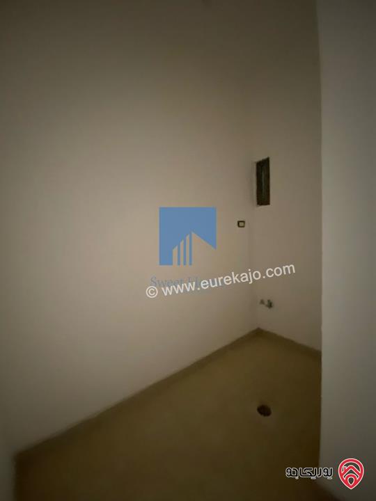 شقة مميزة طابق ثالث 150م مع روف 120م للبيع في عمان - الجندويل