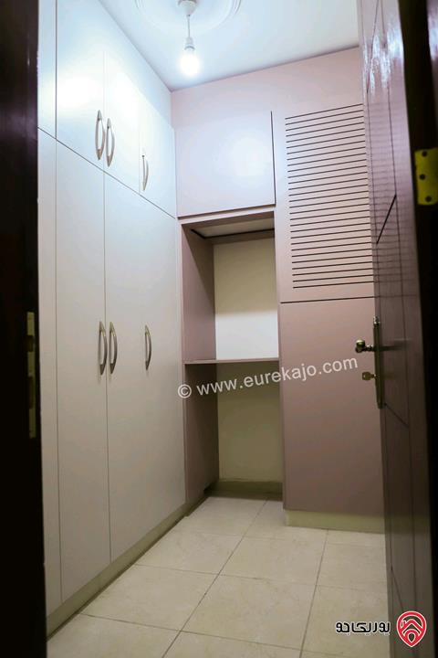 شقة ارضية مساحة 173م داخلي و 40م خارجي للبيع في عمان - مرج الحمام 