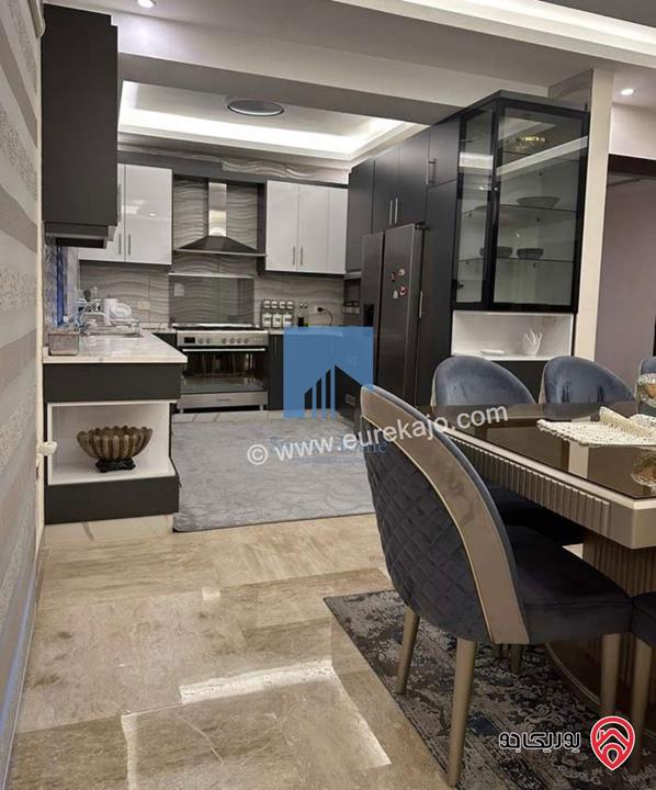 شقة مفروشة طابق ثالث 150م تشطيب سوبر ديلوكس للبيع في عمان - خلدا