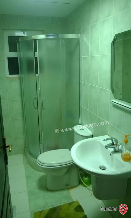 شقة طابق ثاني مساحة 135م مفروشة للايجار في عمان - الرابية