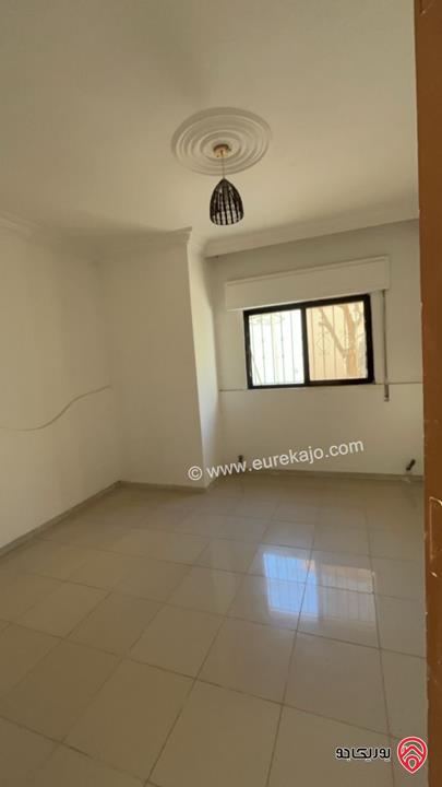 شقة مساحة 275م شبه أرضي للايجار فى عمان - شفابدران لعرسان او عائلة صغيرة 