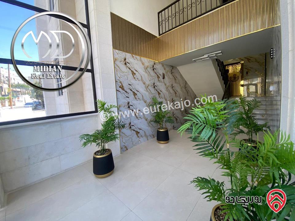 شقق شبه أرضي جديدة للبيع في عمان - ضاحية الرشيد مساحات 210م مع تراسات و حدائق تشطيبات سوبر ديلوكس بأسعار مميزة