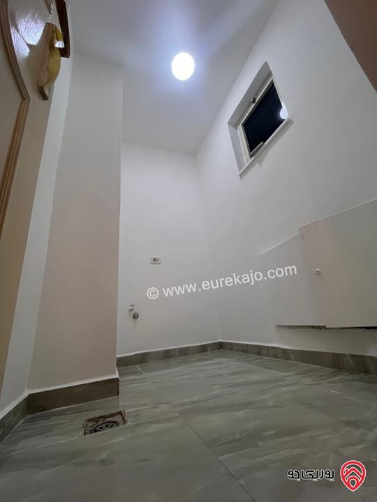 شقة طابق أول مساحة 200م للايجار في عمان - ام اذينة 