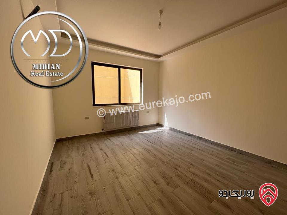 شقق مساحات 245م للبيع في عمان - خلدا ديكورات فاخرة اطلالة جميلة جديدة لم تسكن