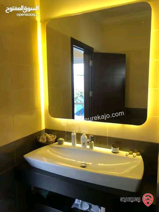 شقة مفروشة مساحة 450م طابق ثالث مع روف للايجار في عمان - طريق المطار 