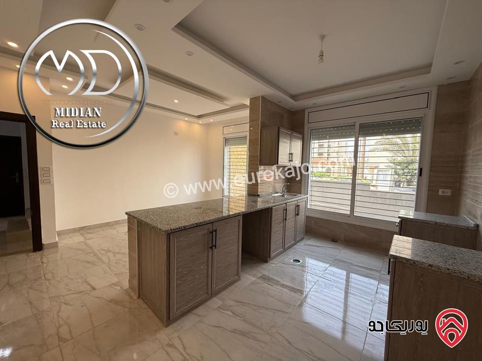 شقق جديدة فارغة للايجار في عمان - الدوار السابع مساحات 100م تشطيبات سوبر ديلوكس تصلح للعرسان بسعر مميز جداً