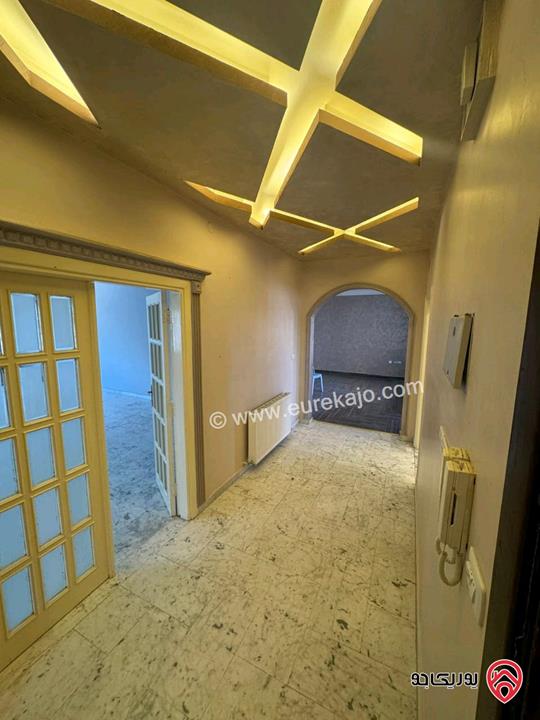 شقتين فارغتان طابقيات مساحة 310م للايجار في عمان - مرج الحمام