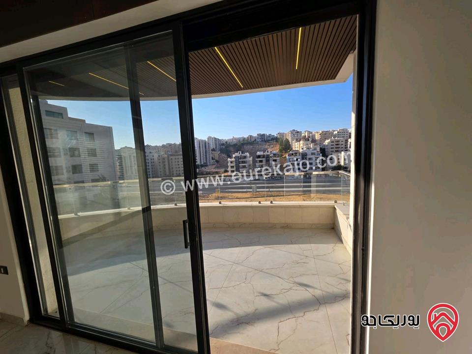 شقة فاخرة جديدة 248م² طابق اول للبيع في عمان - دير غبار | 4 غرف نوم | Smart Home | تدفئة أرضية | ترس وإطلالة مميزة