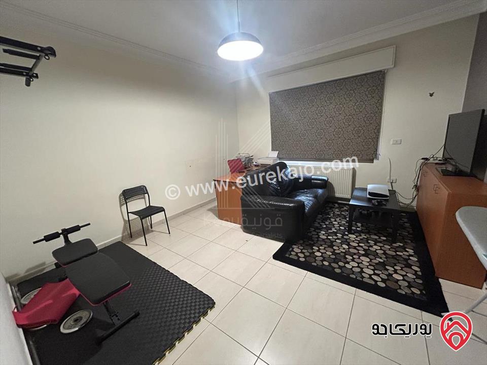 شقة فاخرة طابق أول مساحة 200م للبيع في عمان - الرابية