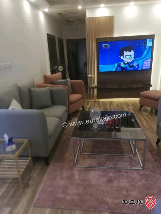 شقة أرضية مساحة 150م داخلي و 70م خارجي للبيع في عمان - ابو نصير