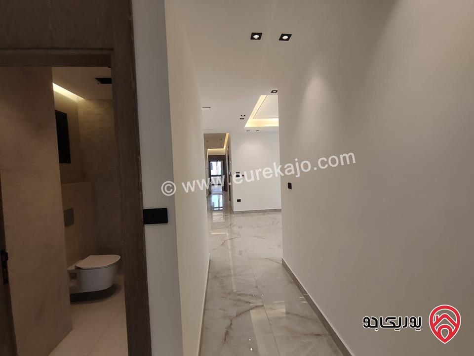 شقق حديثة 215 متر للبيع في عمان - حي الصحابة رجم عميش  