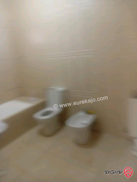 شقة فارغة طابق ارضي مساحة 150م للإيجار في عمان - الجبيهة 